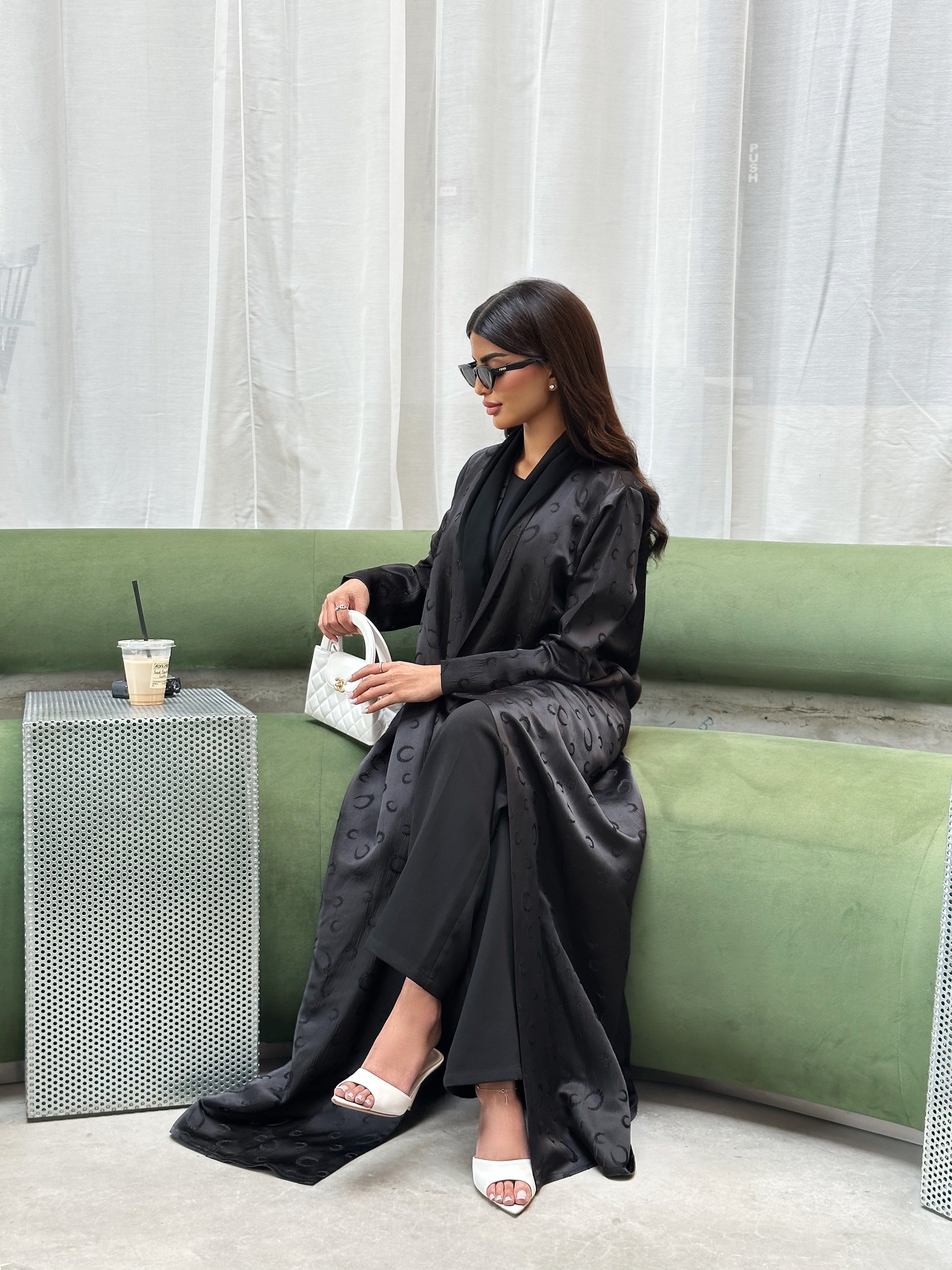 CRESCENT MOON BLACK ABAYA #564
