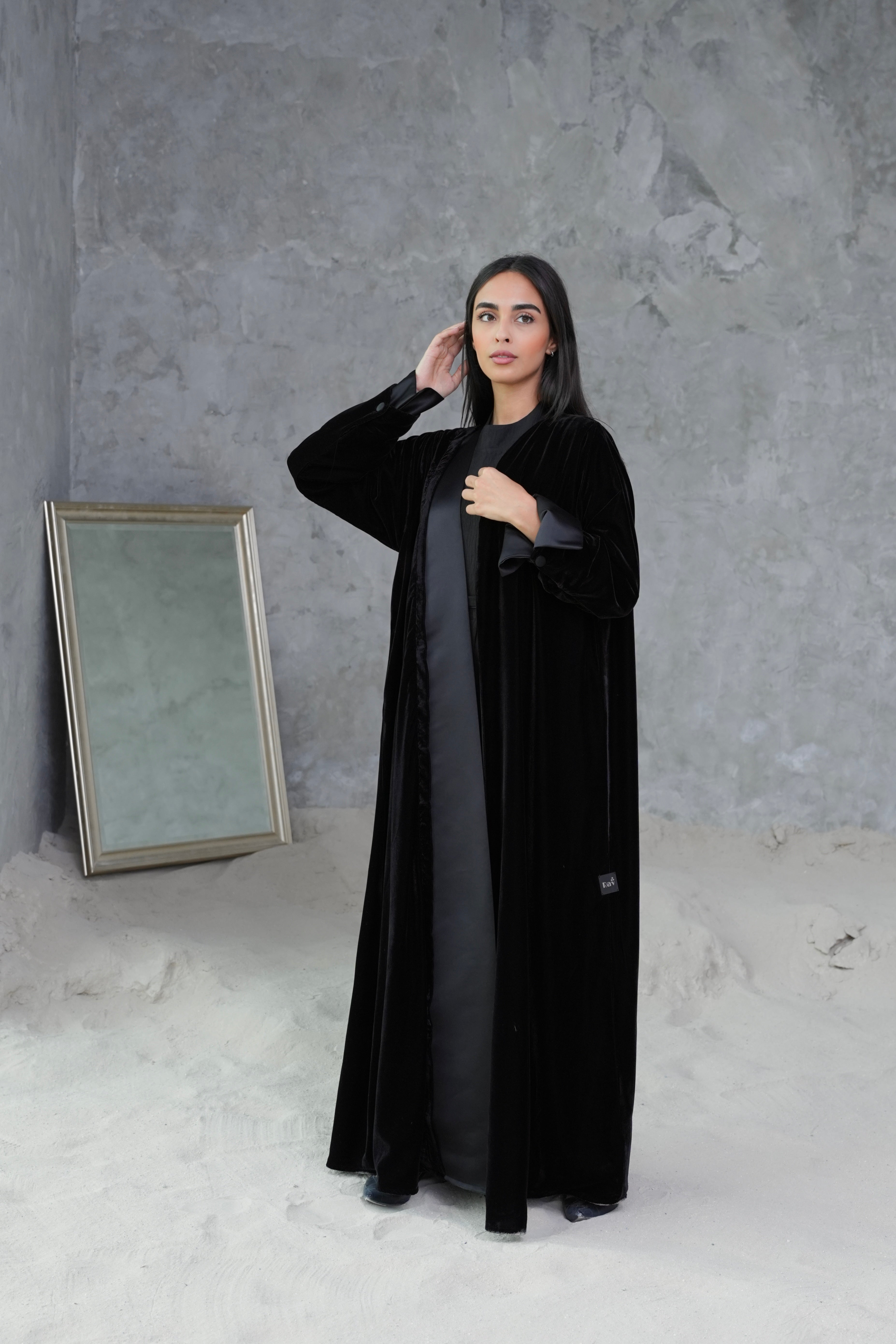 FANCY VELVET BLACK ABAYA #380