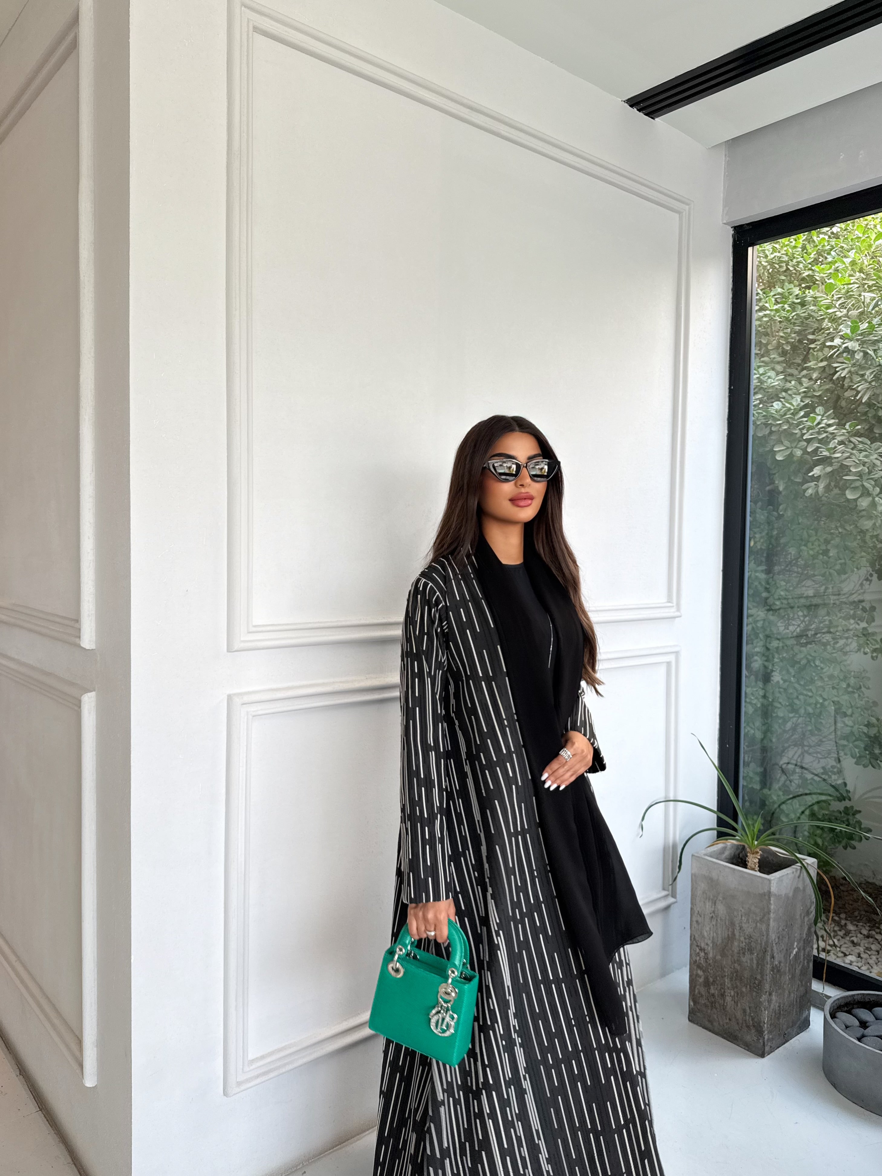 OFF-WHITE MOTION ABAYA #669