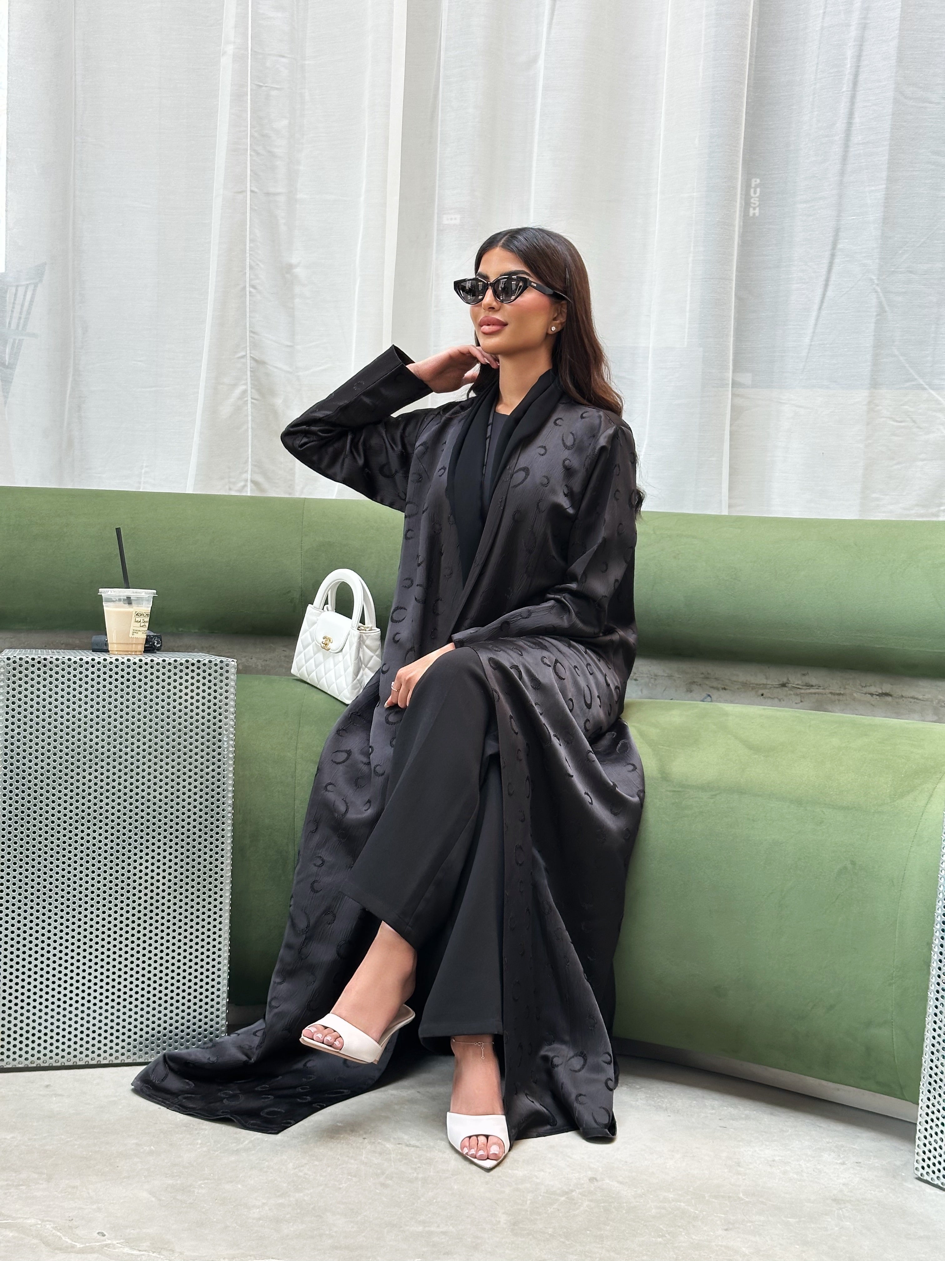 CRESCENT MOON BLACK ABAYA #564