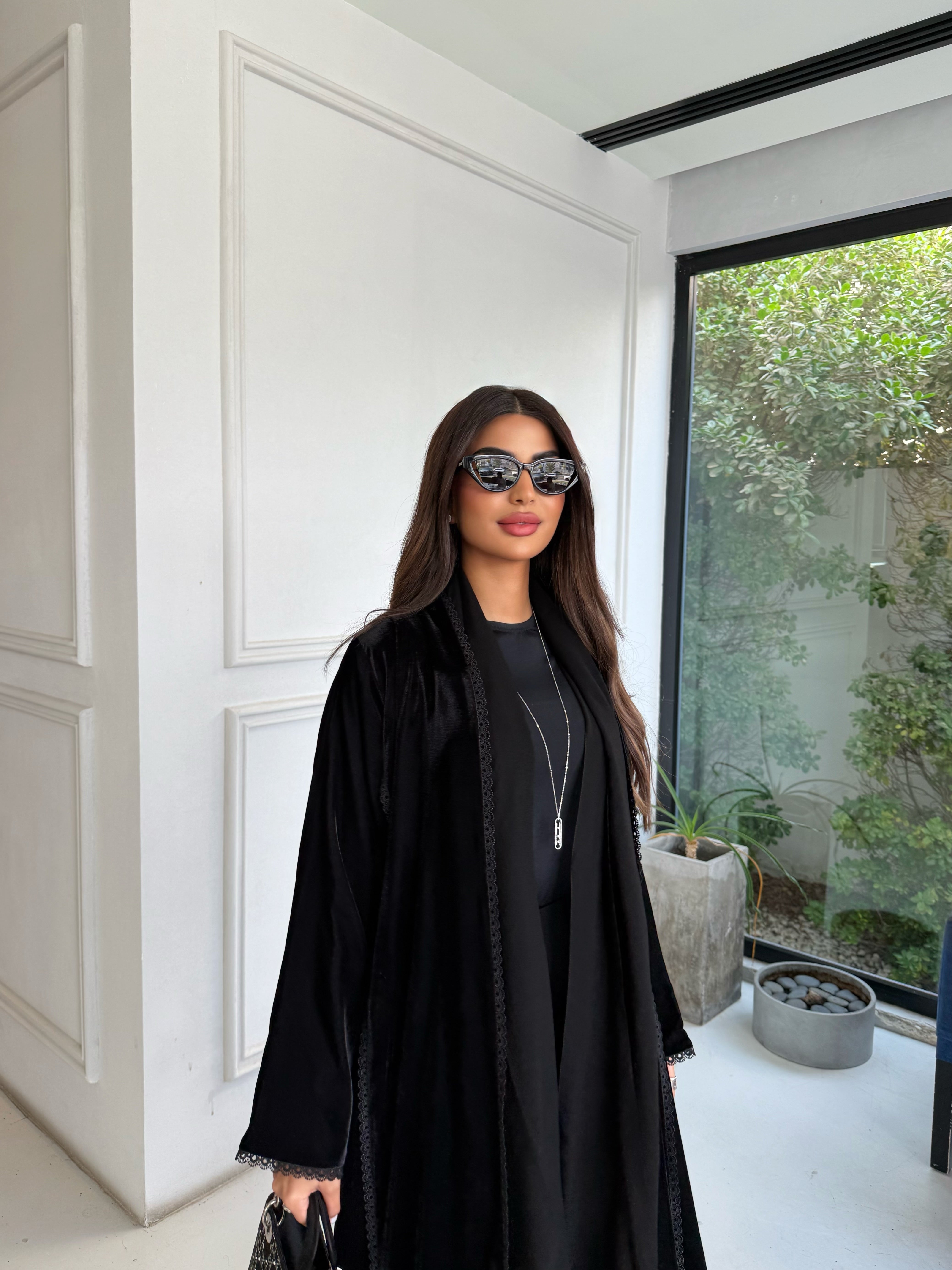 MIDNIGHT VELVET ABAYA #670