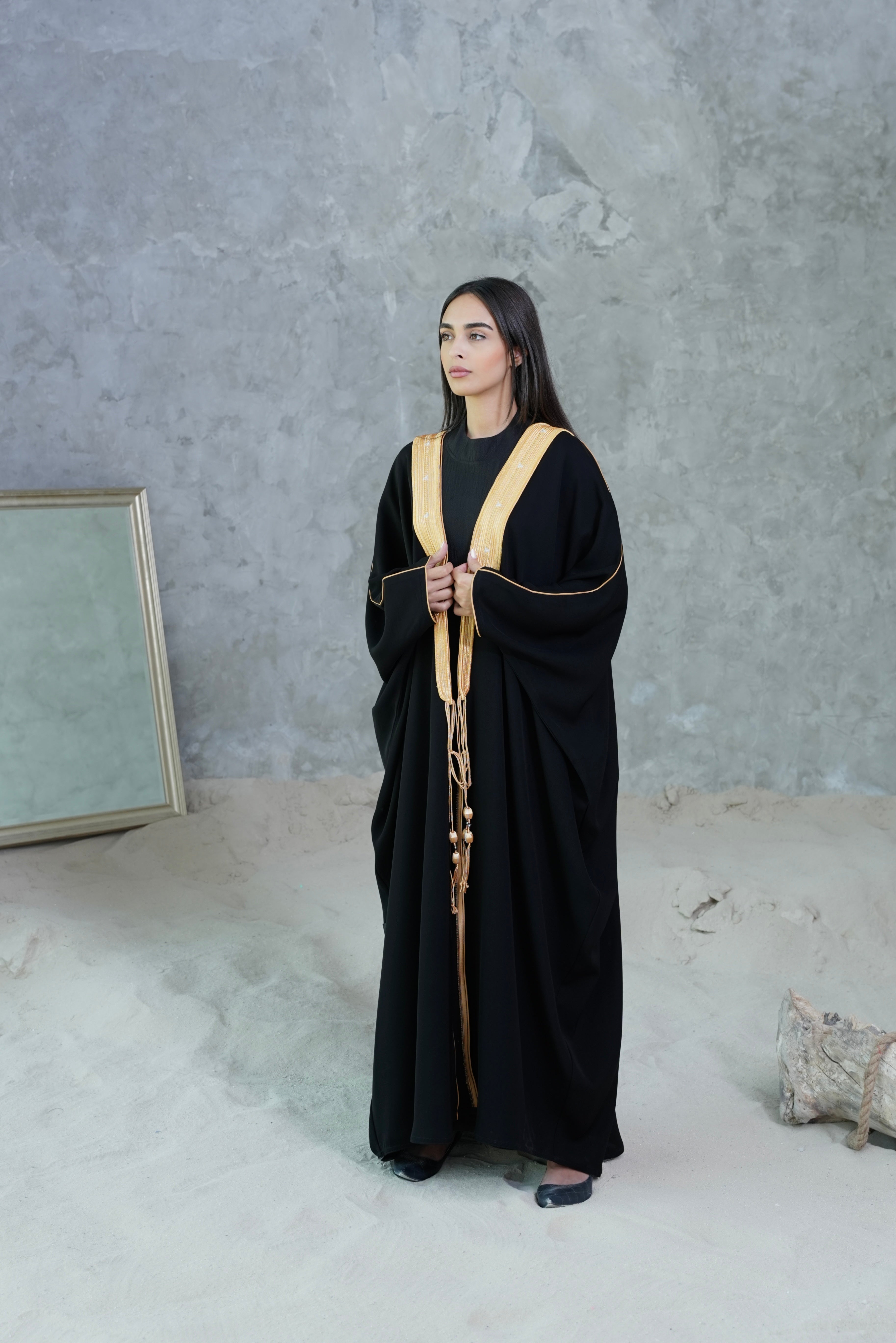 TRADITIONAL GOLDEN BISHT ABAYA #369
