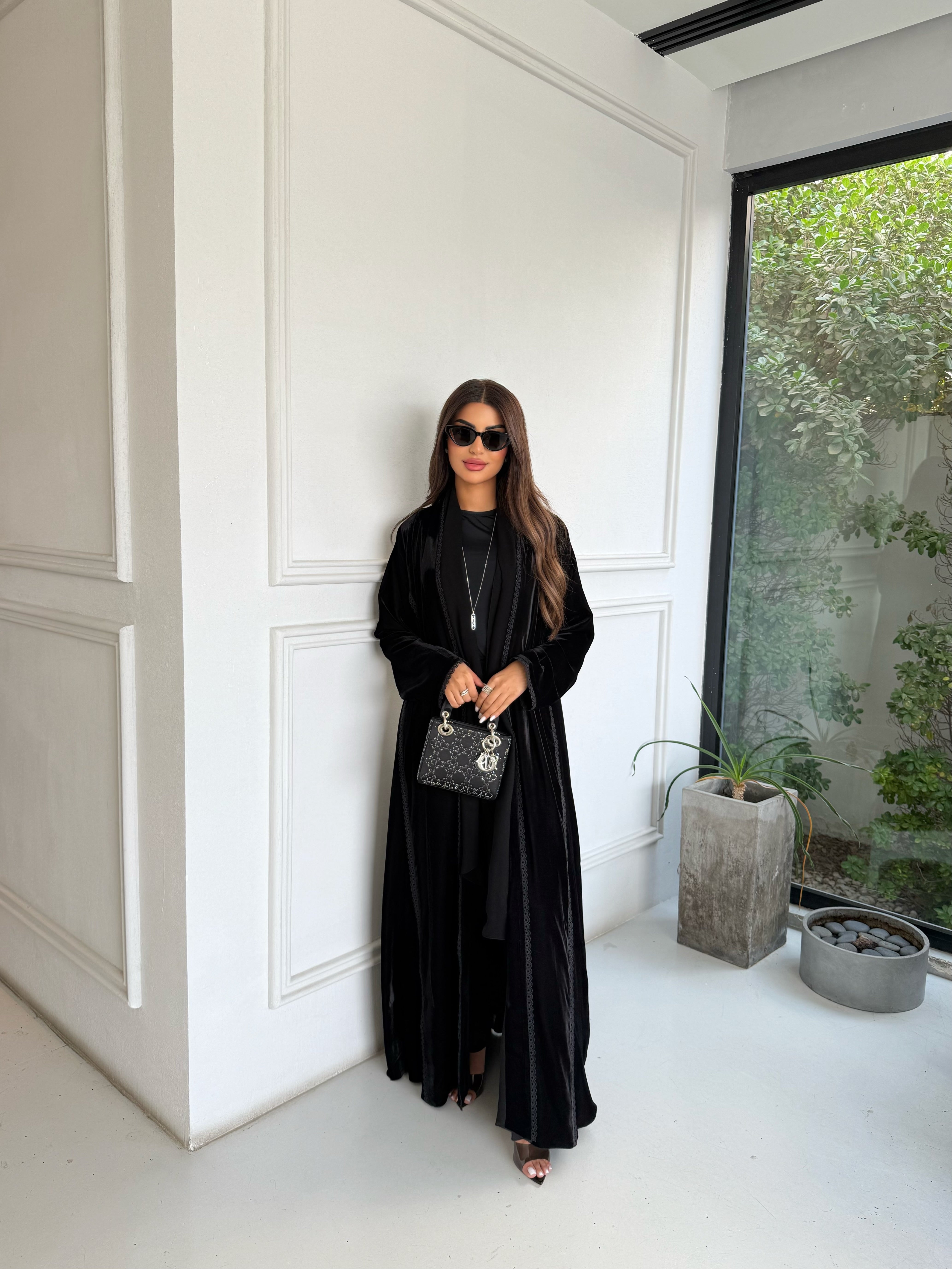 MIDNIGHT VELVET ABAYA #670