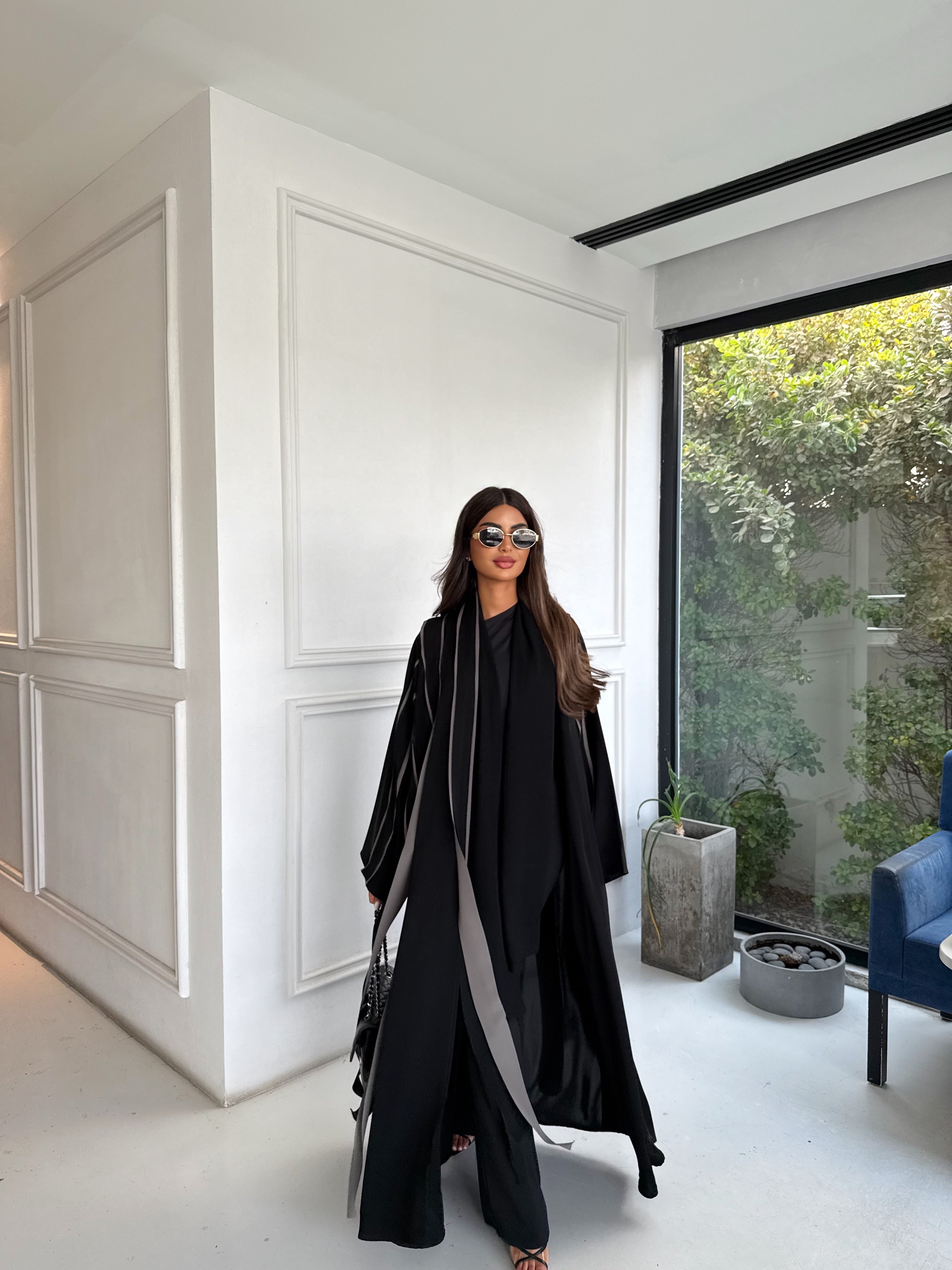 MONOCHROME MOTION ABAYA #654