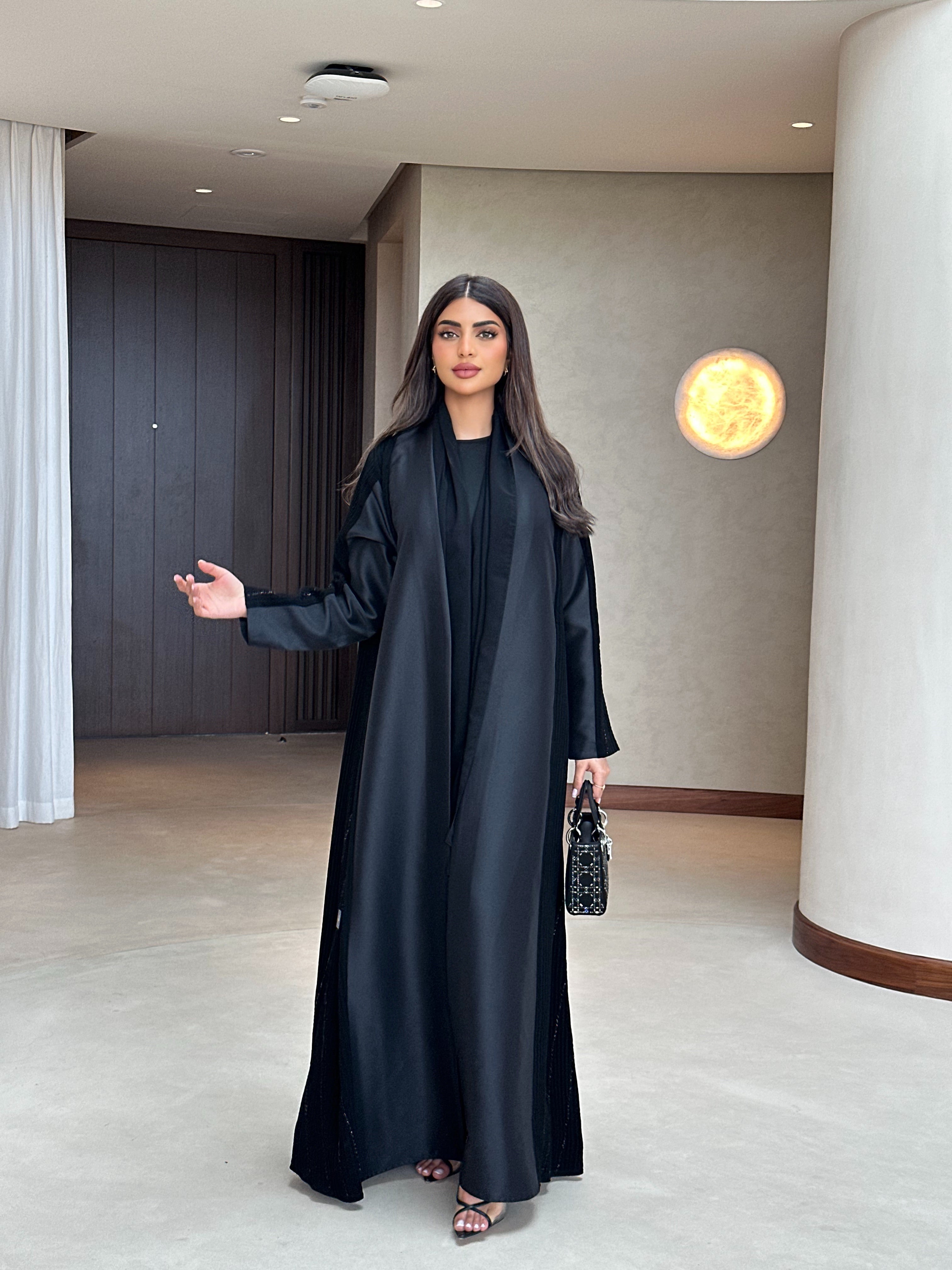 ÉLITE BLACK ABAYA #595